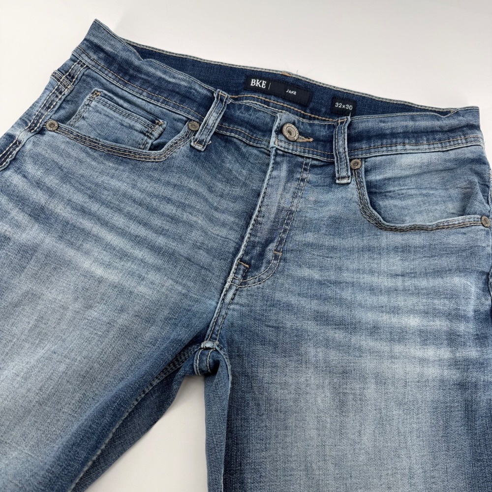 BKE Jake Jeans Mens 32x30 Blue Medium Wash Straight Leg Coolmax Stretch